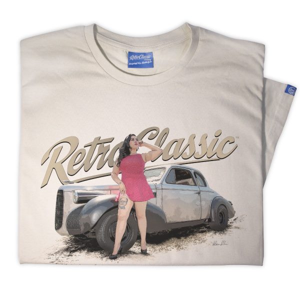 ‘Amy Jane (AKA Miss Vamp) & 1939 Cadillac Lasalle Coupe’ T-Shirt - Image 6