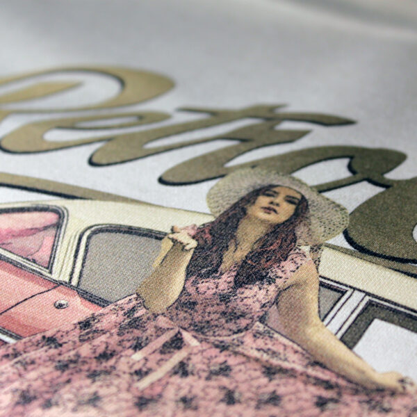 Classic Vauxhall Cresta and Pin-up Annie Drew Mens T-Shirt - Image 8