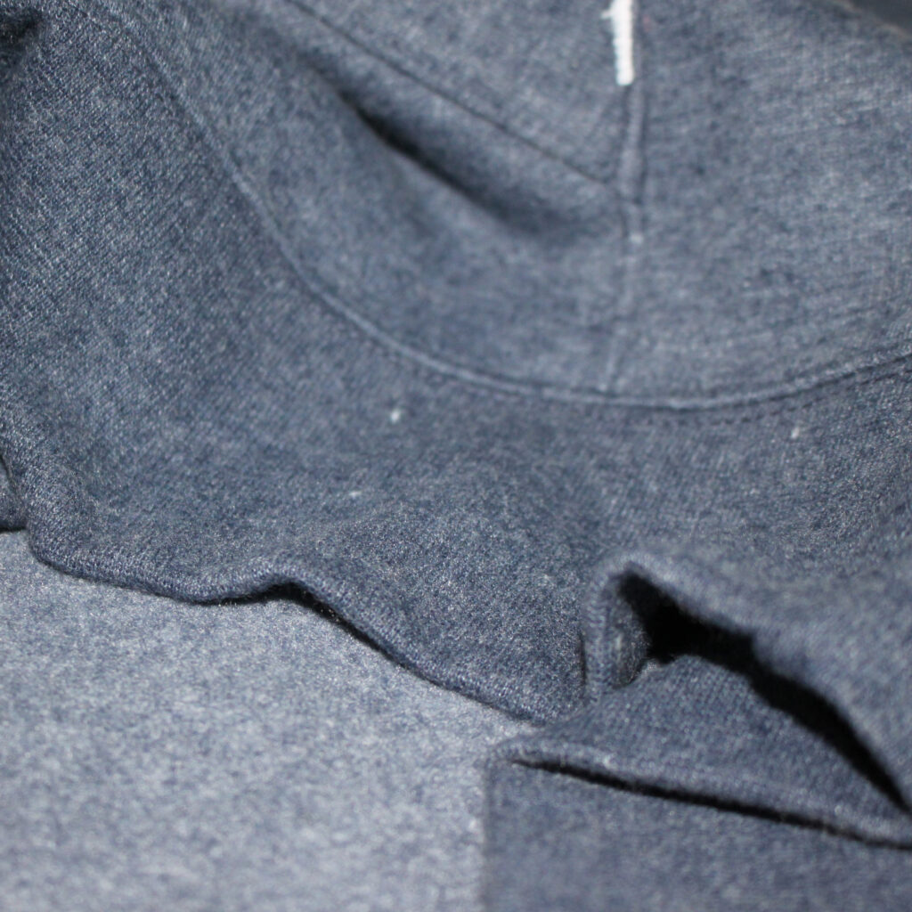 RetroClassic Full-Zip Hoodie – Heavyweight Comfort and Timeless Style - Wine Melange - Image 4
